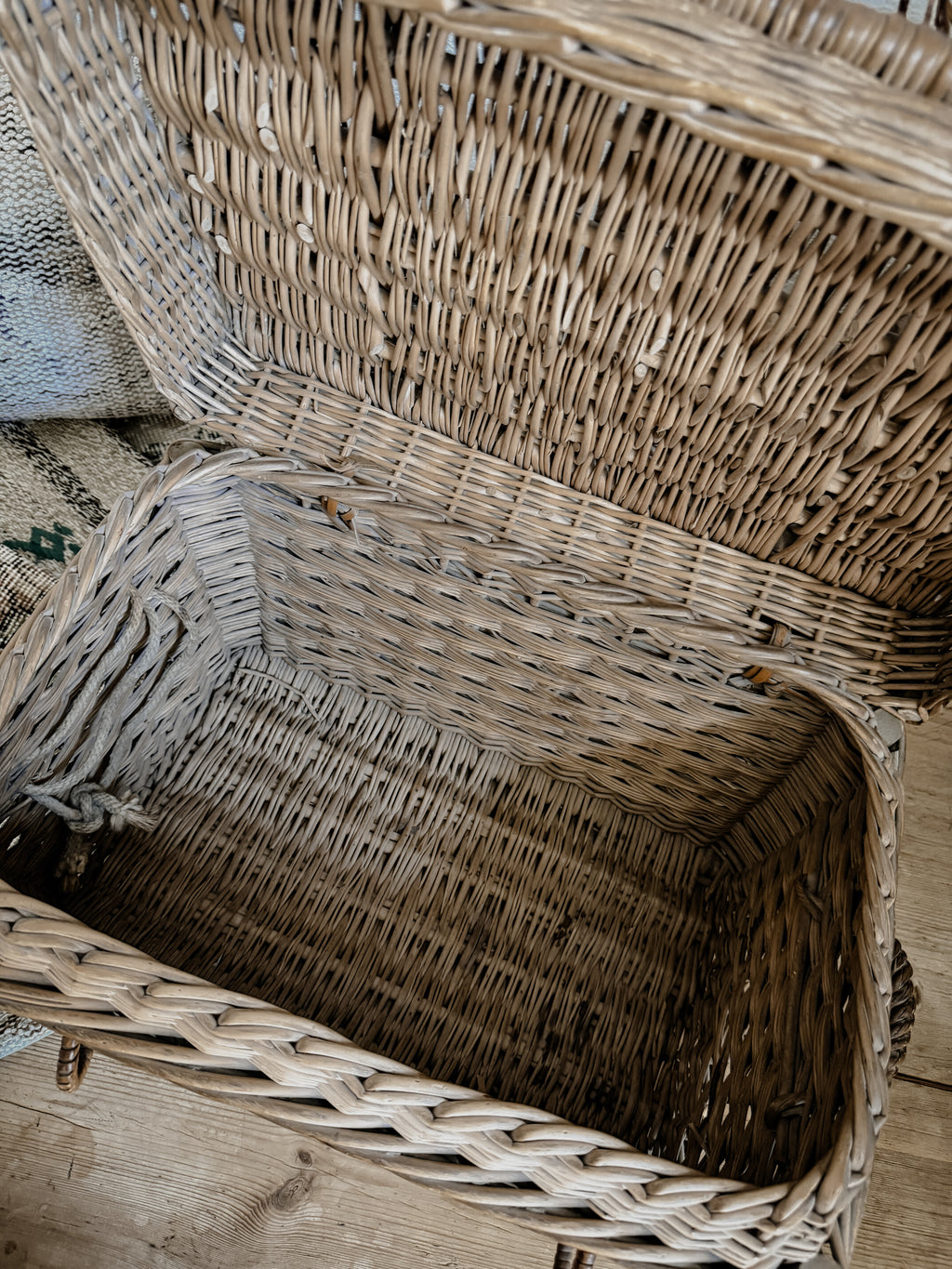 French basket trunk